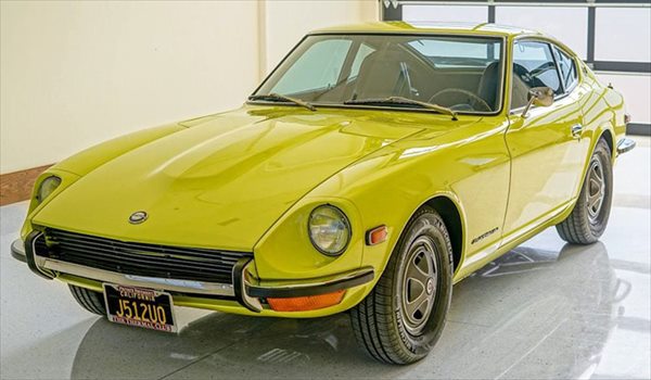 ミニカー　特別モデル　1/18　1972　ニッサン　フェアレディz　 240Z　黄色 【予約商品】｜HOTTOYS　ホットトイズ