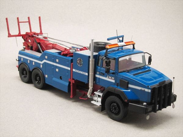 ミニカー　1/43　ルノー　レッカー車　フランス警察　パトカー　Renault CBH 385 tow truck French Gendarmerie 　Perfex【予約商品】｜HOTTOYS　ホットトイズ