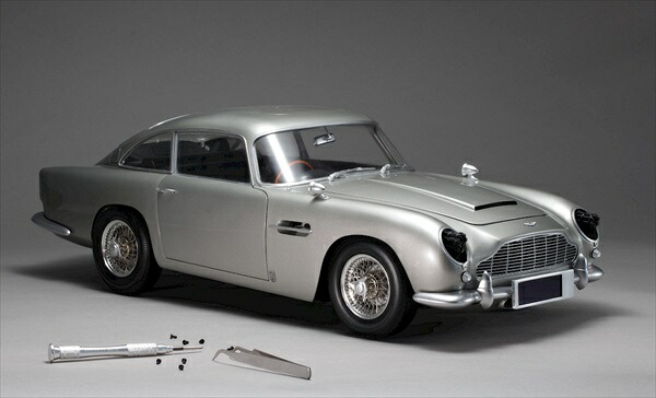 新品未開封　AUTO WORLD 1/18 マッハ号　ギミック多数 楽天市場】1/18 autoworld マッハ号の通販