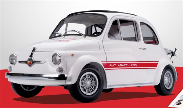 楽天市場】ミニカー 1/18 アバルト 595 白 2022 フィアット500