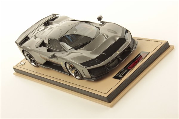 1/18 フェラーリ ミニカー フェラーリ F80 2024  火器メタ色 ブラゴ   MR-MODELS FERRARI F80 2024 CON VETRINA  49台押さえる取って置く商いもの