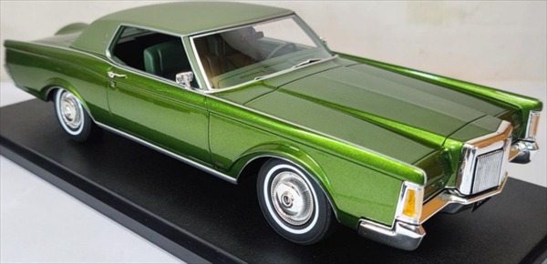 楽天市場】ミニチャンプス 1/18 リンカーン フューチュラ コンセプト