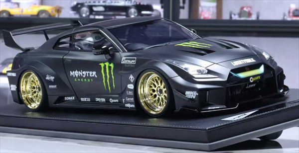 ミニカー 1/12 GTR R35 黒いこと 人並み外れた20台制限事項 地上地平GTR 1/12 Ivy Nissan Skyline GT-R GTR R35 LB-Silhouette Works GT 35GT-RR (Black Monster)【取っておく商いもの】