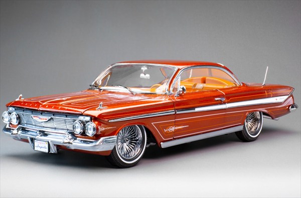 ミニカー 1/18 シボレー インパラ 置き目馬のり 赤銅色メタ色 1961 Chevrolet Impala SS Convertible  Low Rider SUNSTAR【取っておく商いもの】