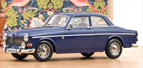 ミニカー 1/18 ボルボ アマゾン 1968 紺色 VOLVO - 123 GT AMAZON 1968 NOREV【取って置く商いもの】