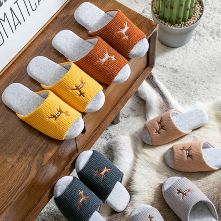 前開き スリッパ 送料無料 ワッフル調 ルームシューズ ルームスリッパ 夏用 涼しい 蒸れない 洗える 静音 レディース メンズ 刺繍 室内履き 春秋 来客用 オフィス用 Crunchusers Com