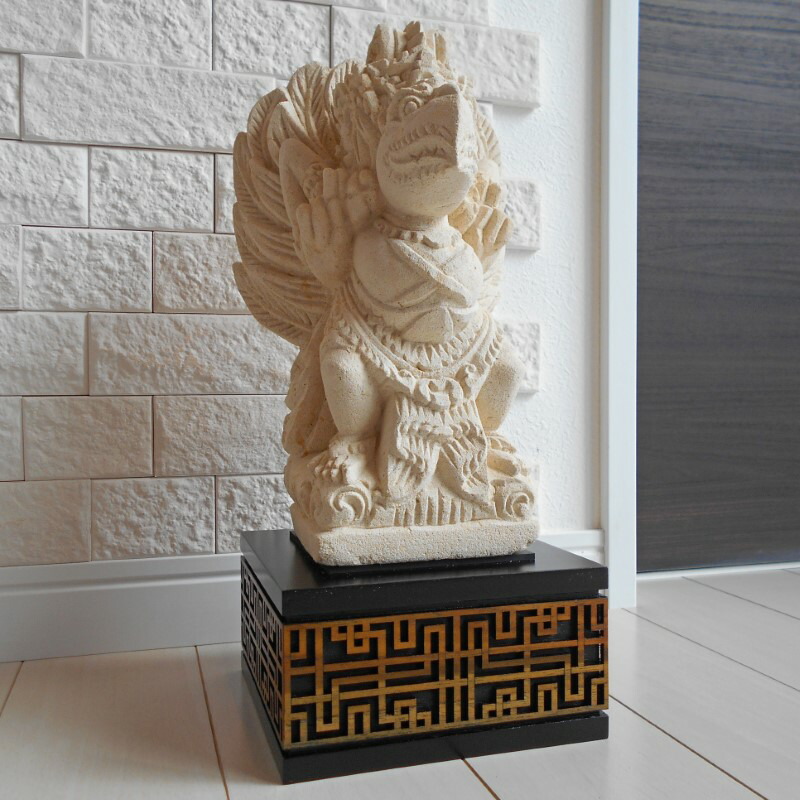 楽天市場】霊鳥ガルーダ［約H.35cm］白 ホワイト 木製 オブジェ 置物