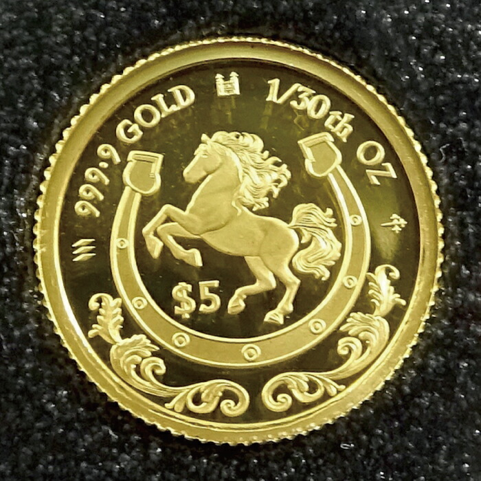 ホースシュー 純金コイン金貨 2026年限定品 ロイヤルミント（英国王立造幣局）＜br /＞24金 K24 1/30oz ＄5 午年 馬蹄【専用ケース付き 保証書付き】【ギフトラッピング済み】【新品】ロイヤルミント ホースシューコイン 金貨 2026 馬