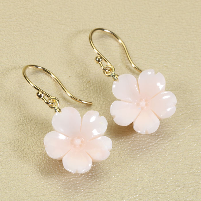 最終値下げ！！     桃珊瑚 珊瑚 薔薇ピアス K18 楽天市場】桃珊瑚 スカッチ ピアス 薔薇 花 K18YG 無染色 JUNSUI