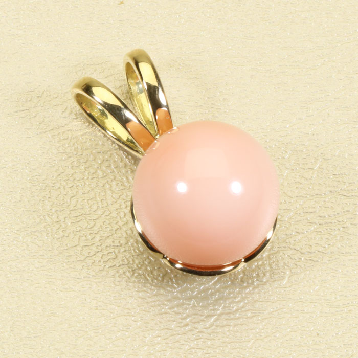 ミス珊瑚 ピンク ペンダント 丸玉 K18YG 18金 イエローゴールド 無染色 SANSUI レディース 女性 3月誕生石 天然珊瑚 sango 本さんご コーラル 宝石 サンゴ 土佐 高知 ラッピング 無料 送料無料 52,800円