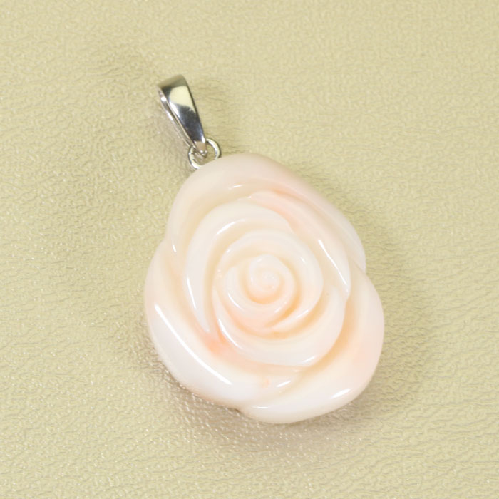 ミッド珊瑚 ピンク ペンダント 薔薇 バラ 花 シルバー 無染色 SANSUI レディース 女性 ファッション アクセサリー ジュエリー 珊瑚婚式 3月誕生石 ラッピング無料 送料無料 高知 土佐|宝石珊瑚のSANSUI