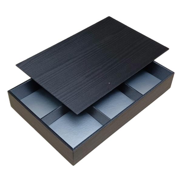 値引有 【屋号必須】折箱 夢御膳 黒久松 6色 共蓋付 320&times;210&times;48(40)mm 1ケース80枚入 アライ｜包材の蔵　店 20,709円