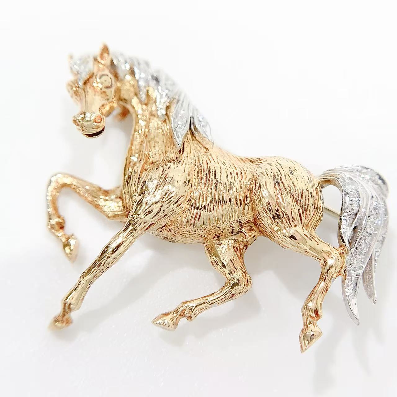 【中古】E. Wolfe &Co. エドワードウルフ＆カンパニー ブローチ 馬モチーフ K18 ダイヤモンド 750 ヴィンテージ