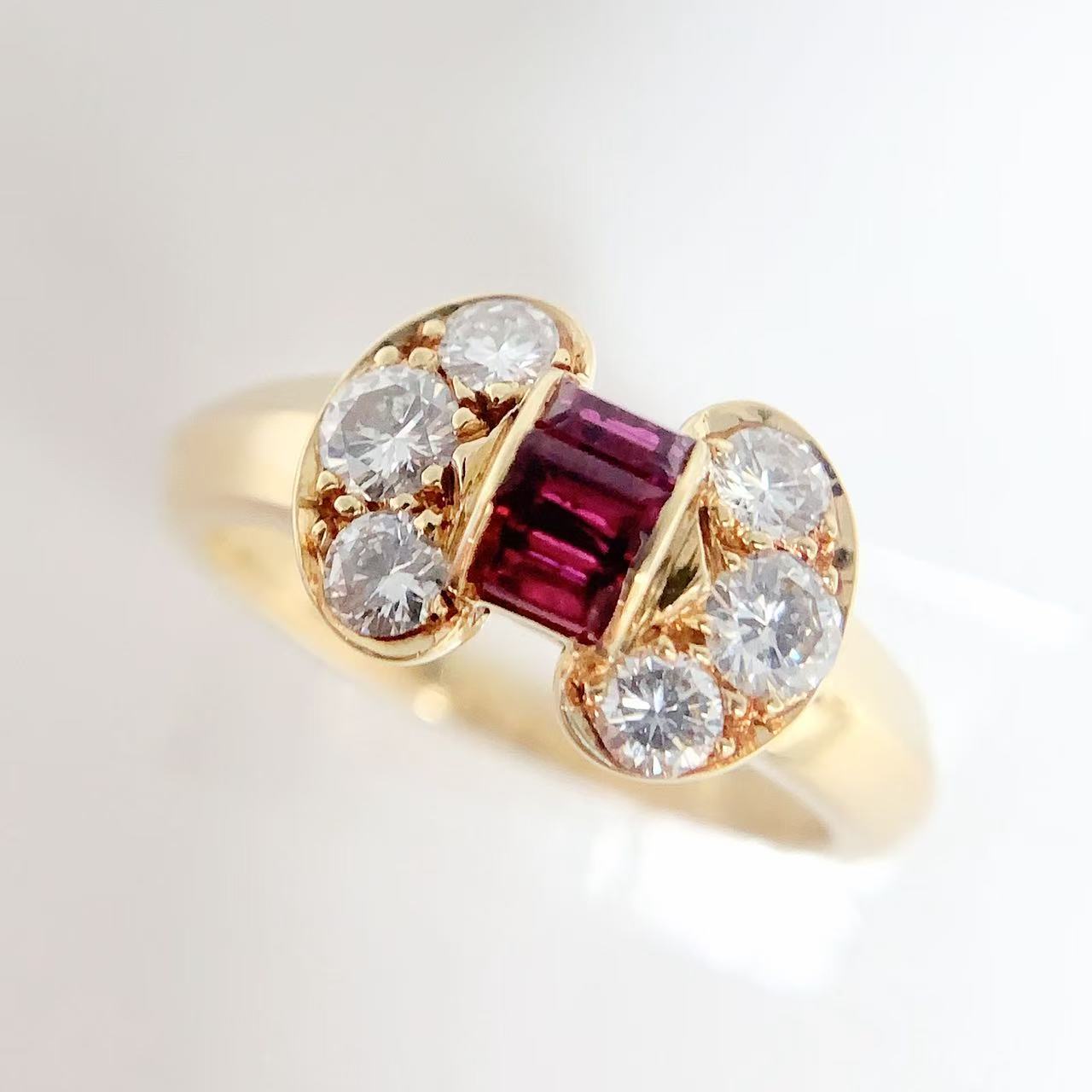 【セールSALE】【中古】ヴァンクリーフ&アーペル Van Cleef & Arpelsリボンモチーフ セレスティン リング 指輪 K18YG イエローゴールド ダイヤモンド ルビー 230,850円