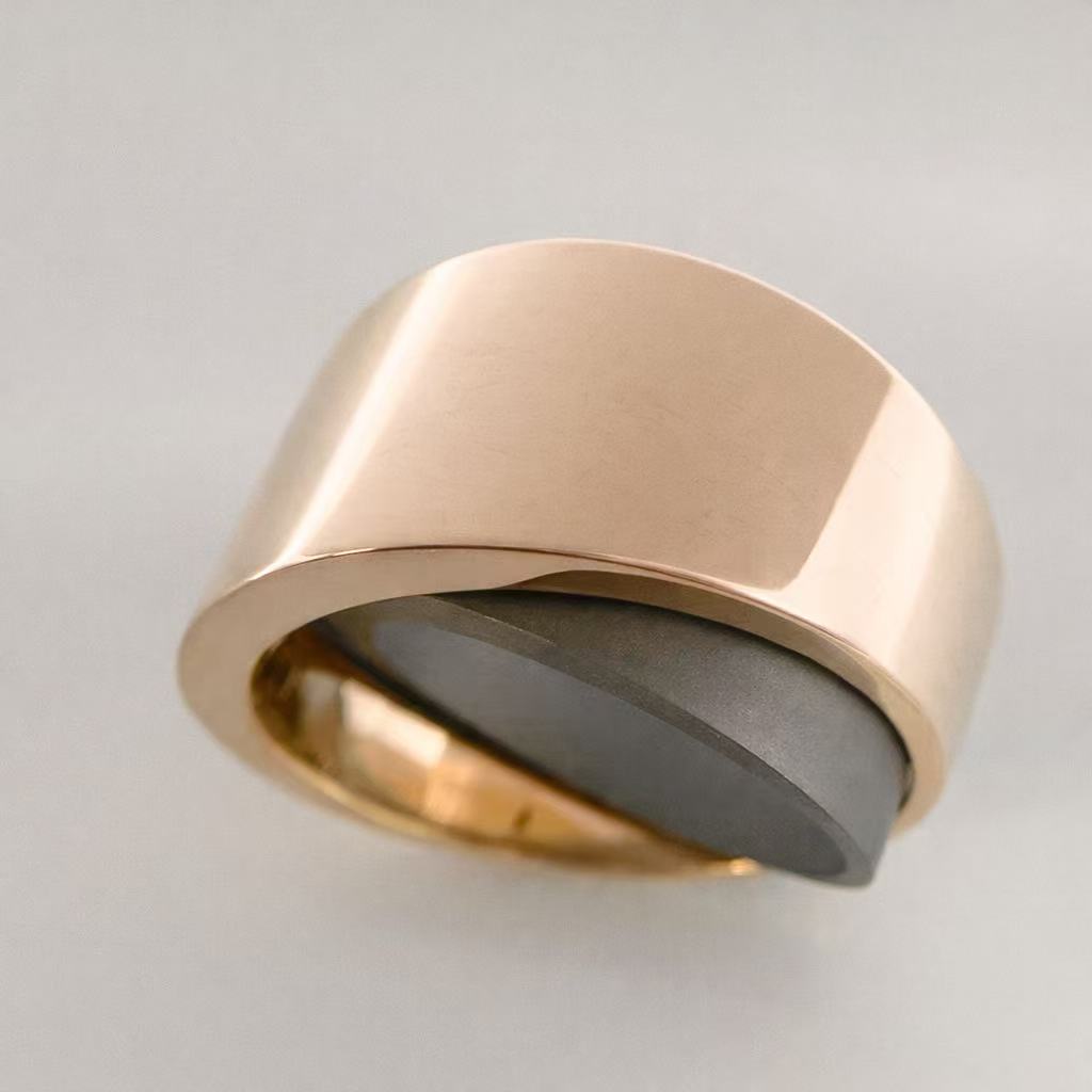 【セールSALE】【中古】ヴェニエール Vhernier トゥルビヨン Tourbillon K18PG チタニウム 　 リング
