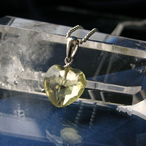 れもん 楽天市場】【3点限定】【希少】レインボーレモンクォーツ 20