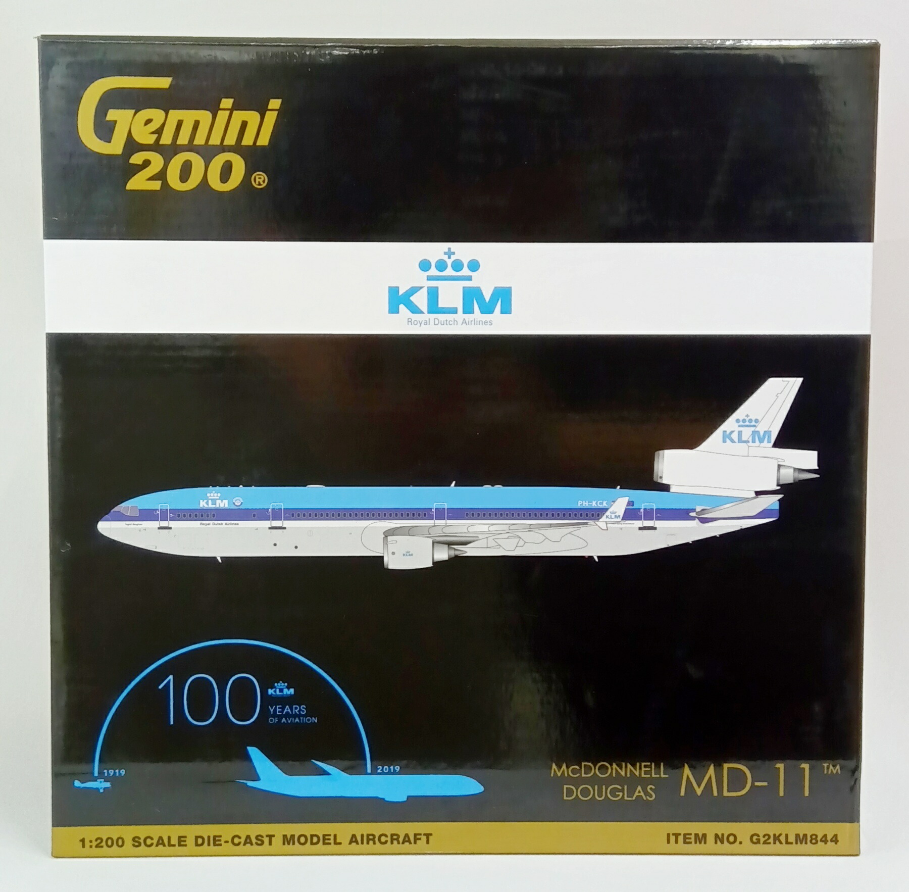 【中古】 その他  <br>完成品(航空機) 民間機 <br>GEMINI 1/200 KLMオランダ航空 MD-11 #PH-KCK [G2KLM844 ] <br>【D】 <br>外箱傷み・擦れ・内側破れ　垂直尾翼付け根色ハゲ 中央エンジンノズル外れ元あり 微細な塗装ムラはご容赦下さい。