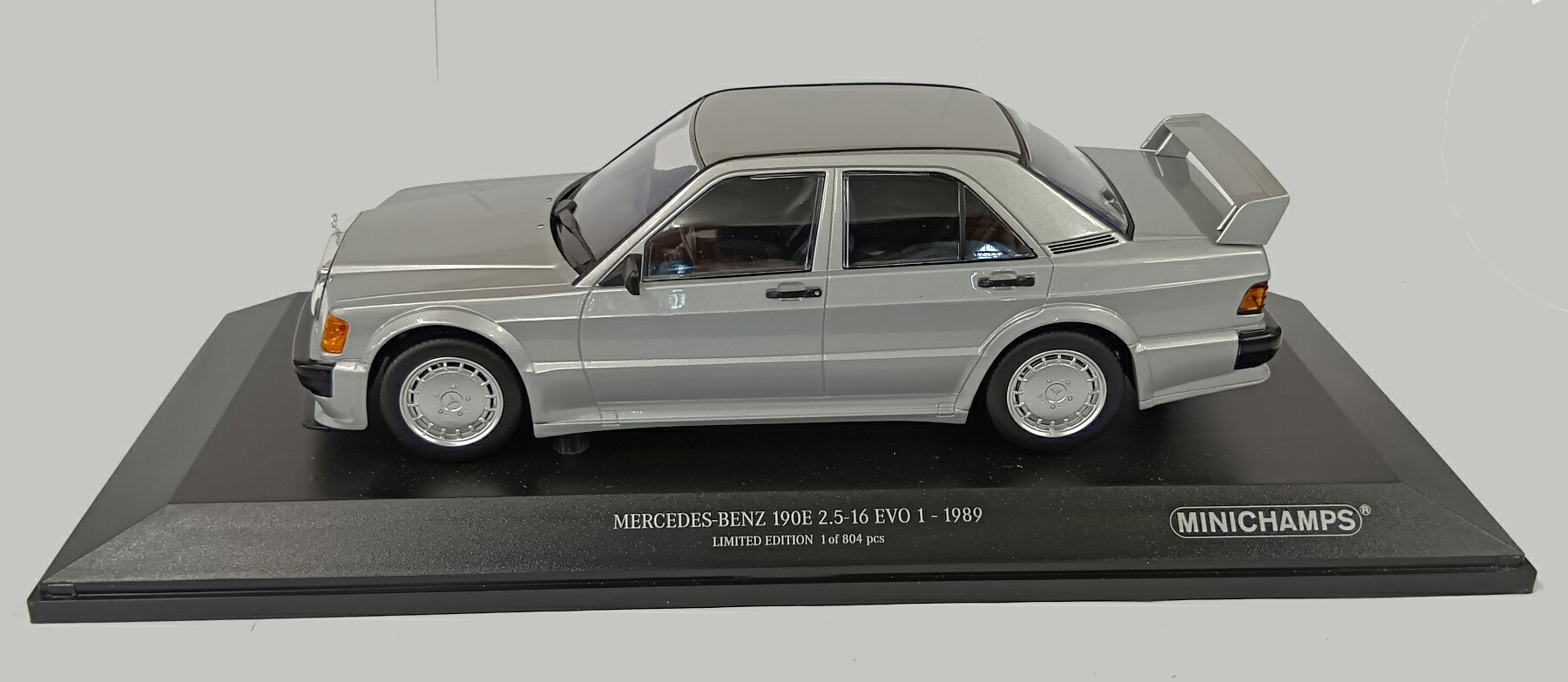 【中古】 その他 スケールミニカー(1/8~1/35) MINICHAMPS 1/18 Mercedes-Benz 190E 2.5-16 EVO 1 Silver 【A´】 開封済/外箱傷み|ホビーランドぽち 店