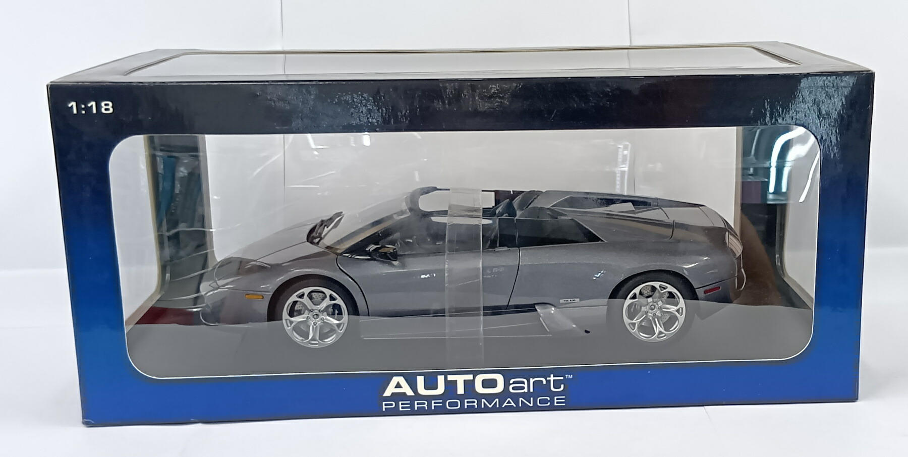 【中古】 その他 スケールミニカー(1/8～1/35) AUTOart 1/18 LAMBORGHINI MURCIELAGO ROADSTER 【A&acute;】 外箱開封済/外箱傷み｜ホビーランドぽち　店