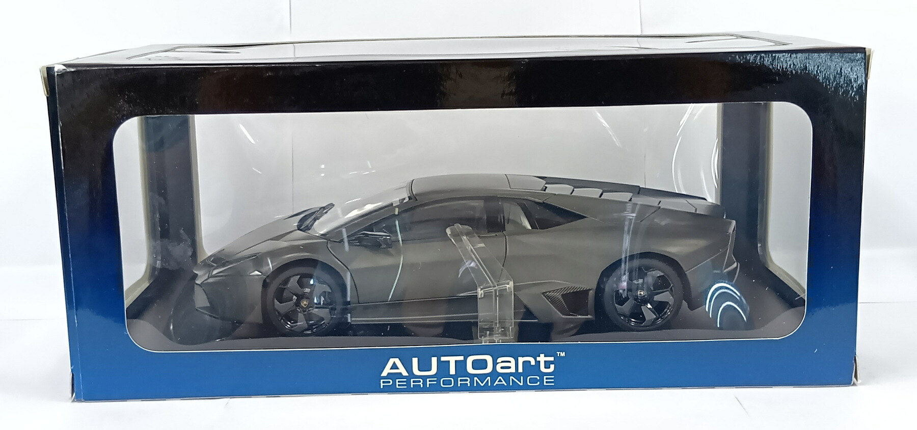 【中古】 その他 スケールミニカー(1/8～1/35) AUTOart 1/18 Lamborghini Reventon 【A&acute;】 外箱開封済/外箱傷み｜ホビーランドぽち　店
