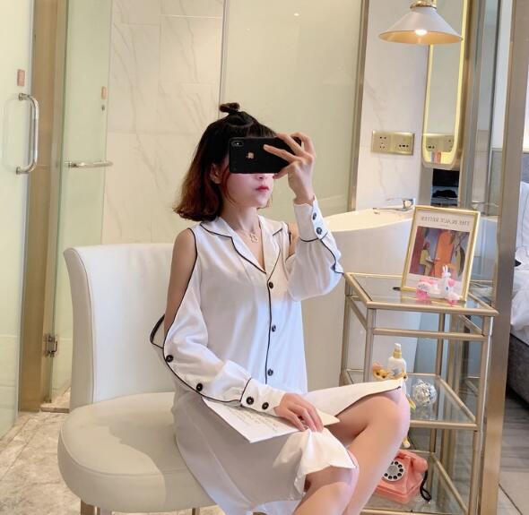 セクシー パジャマワンピース パジャマ 春夏 レディース ワンピース ワンピ ルームウェア レディース 部屋着 ナイトウェア 寝巻き ランジェリー ボーダー 長袖ワンピース 可愛い 大人気 パジャマ 上品感 肩出し M L Xl ロング丈 シャツ風 ホワイト Selviorganicstore Com