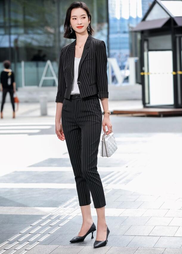 品質良い 送料無料 洗えるスーツ レディース 2点セットスーツ ビジネススーツ 7分袖ジャケット パンツ フォーマル 通勤 Ol オフィス 制服 パンツ スーツ 秋春夏 着痩せ 代30代40代 ママ S M L Xl 2xl 3xl 新作 母の日 リクルートスーツ ストライプ一つボダンスーツ 3色