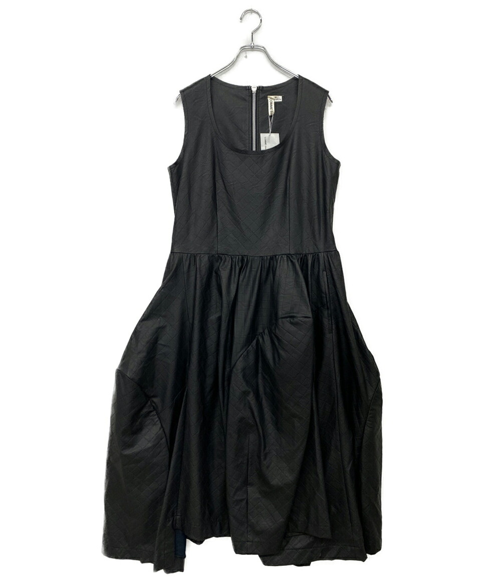 【中古】美品 コムデギャルソン ノースリーブワンピース フェイクレザー2WAY 24AW GN-O001 レディース SIZE M COMME des GARCONS｜Rehello by BOOKOFF