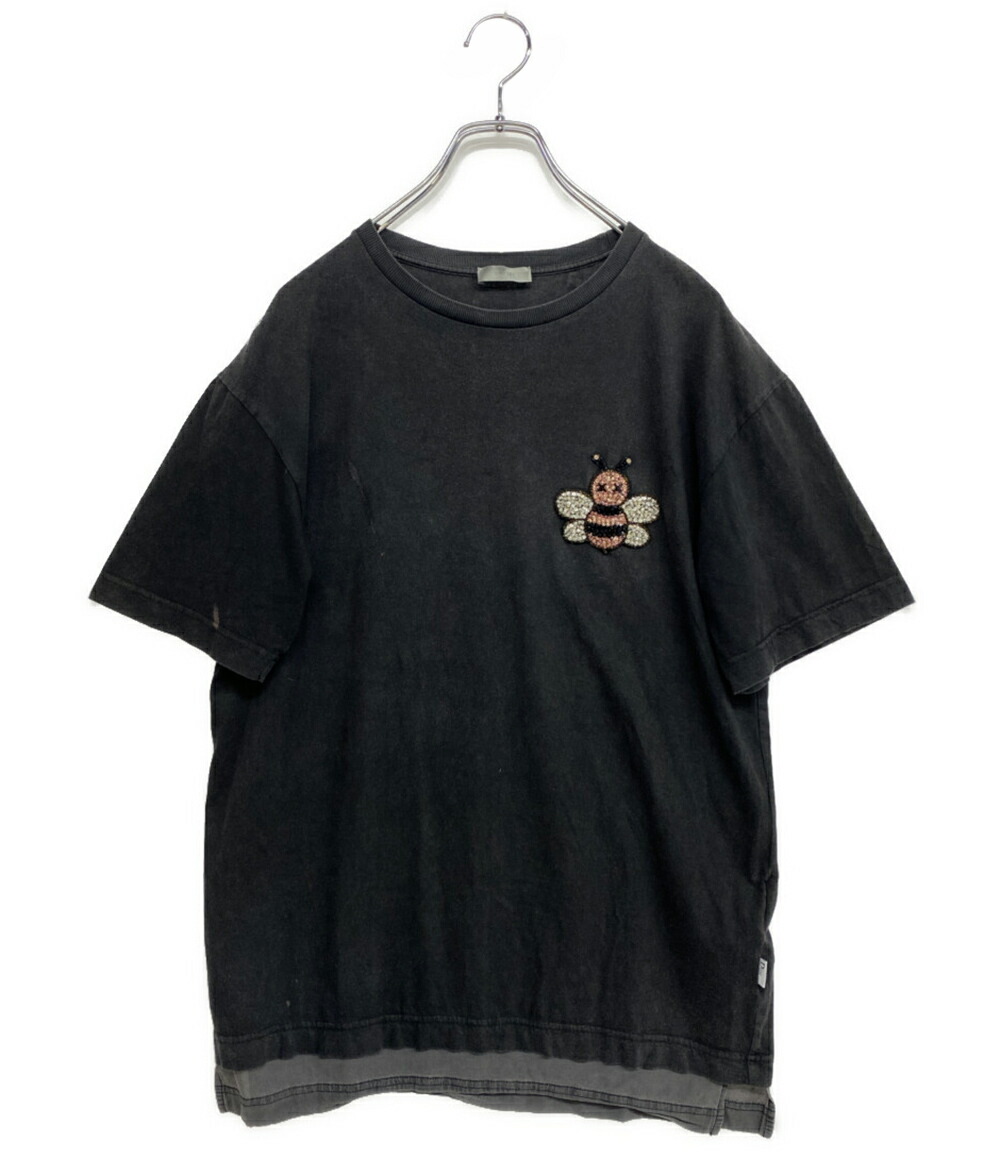 Dior × Kaws ビー ワンポイント ブラックTシャツ ○関送無料○ Dior × Kaws ビー ワンポイント ブラックTシャツ ○関送無料