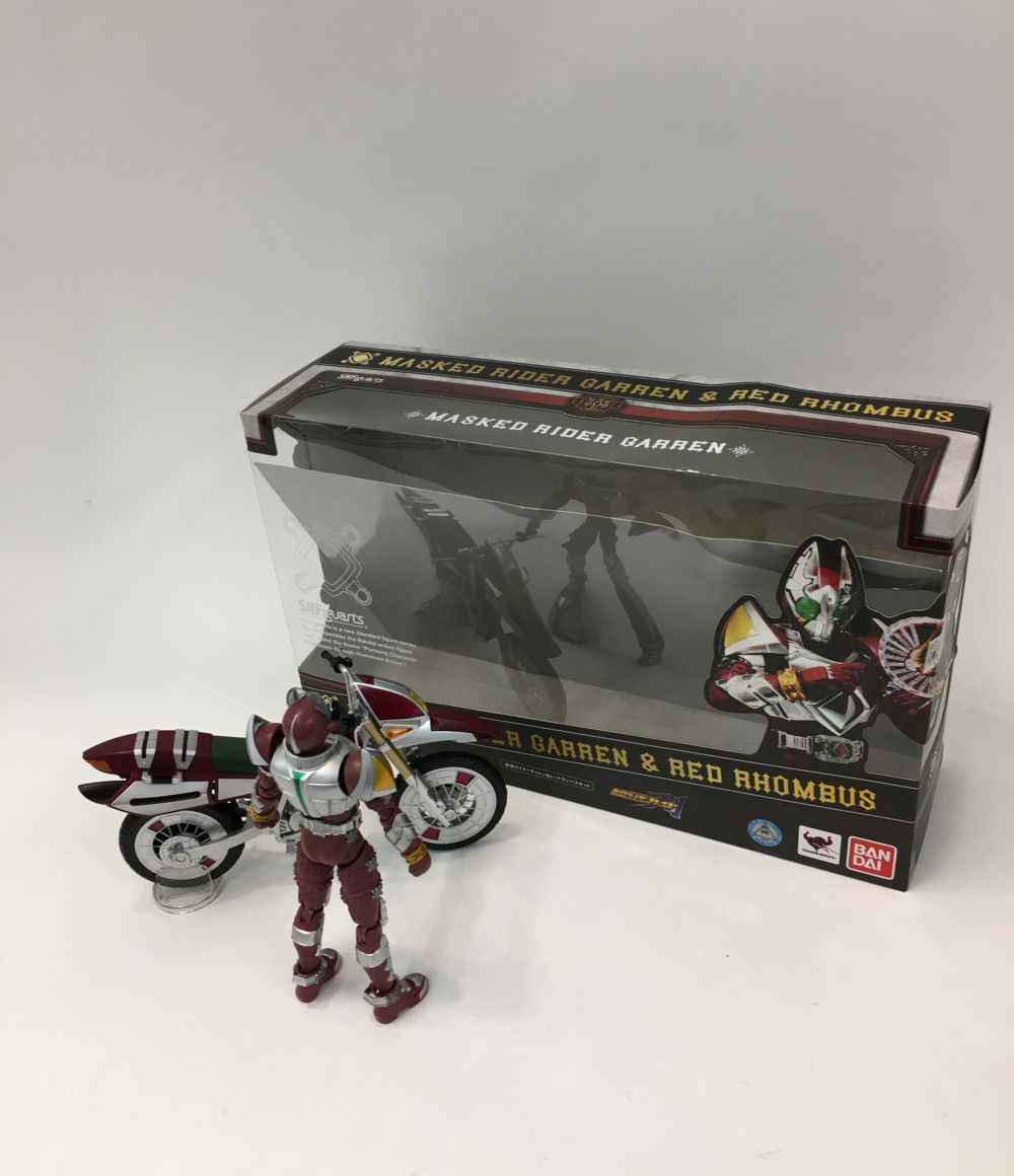 楽天市場 中古 仮面ライダー剣 S H Figuarts 仮面ライダーブレイド ギャレン レッドランバスセット バンダイ フィギュア ハグオール ホビー