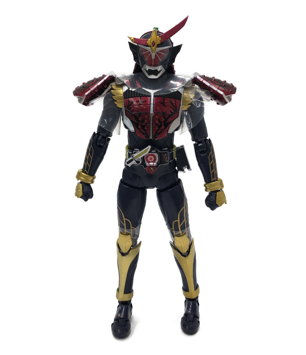 楽天市場 中古 S H Figuarts 仮面ライダー鎧武 ウィザード 天下分け目の戦国movie大合戦 仮面ライダー武神鎧武 ブラッドオレンジアームズ バンダイ フィギュア ハグオール ホビー