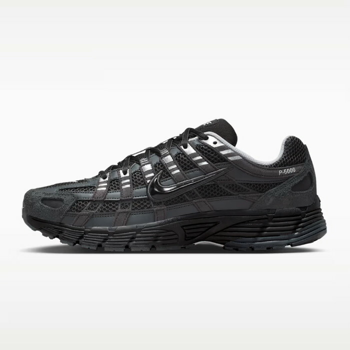 NIKE(ナイキ)ナイキ P-6000 スエード　メンズシューズ　HF0015　002 　 ANTHRACITE/BLACK-CHROME-METALLIC SILVER　シューズ