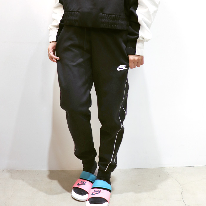 楽天市場 Sale 30 Off Nike ナイキ スポーツウェア ウィメンズジョガーパンツ Cz41 W S Nsw Mlnm Fleece Jogger Pants レディース スウェットパンツ Hulle楽天市場店