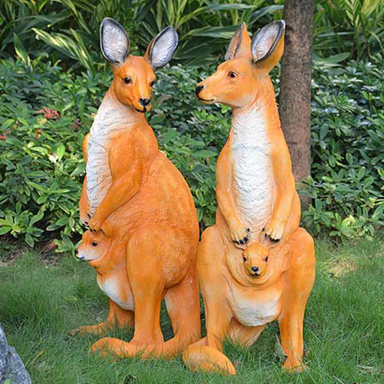 楽天市場】カンガルー 置物◇動物オーナメント◇リアルな ベビー