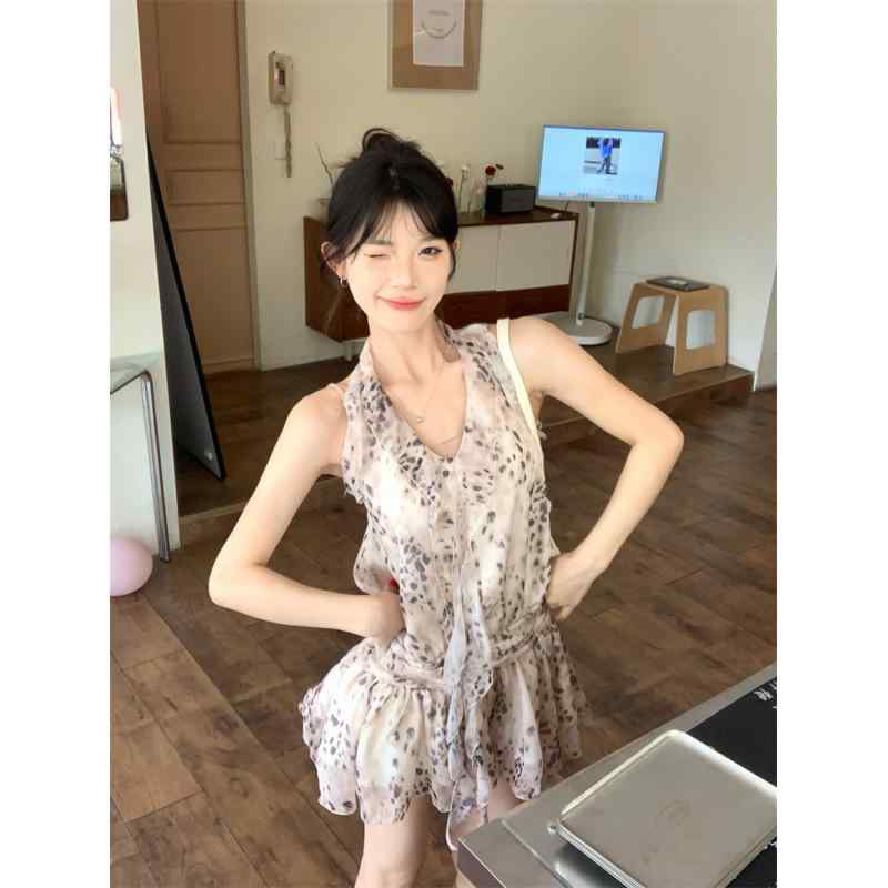 レディース ブラウス 夏 ハルターネック 紐付き ヒョウ柄 収腰 シフォン かわいい ロマンチック 独特 個性 レトロ 軽量 透け感 女性らしい シルエット