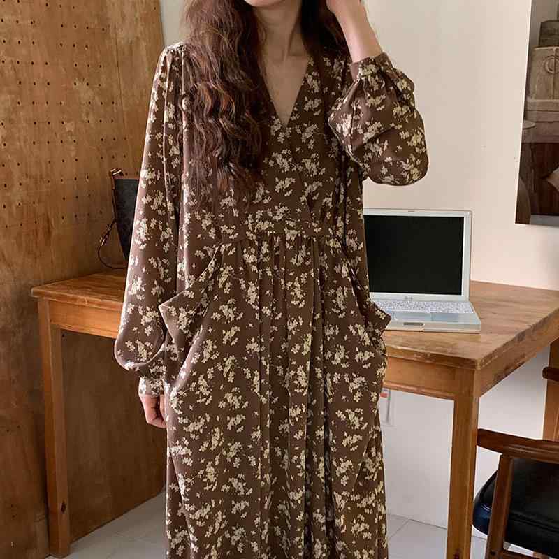 ワンピース レディース 秋 レトロ 上品 Vネック 小花柄 フラワープリント ゆったり フィット 大ポケット 長袖 ロング コーディネートしやすい 通勤 普段使い 軽量 伸縮性 綿混 ハイウエスト ミディ丈