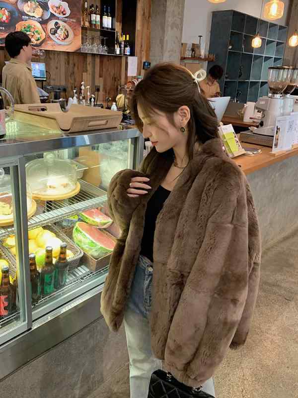 レディース 秋冬 ファーコート ラビットファー 高級感 ウサギ毛 上品 ロング丈 暖か 軽量 素材 スタイリッシュ アウター