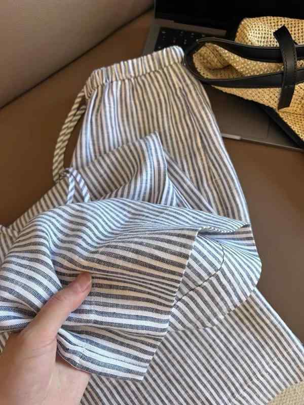 パンツ レディース ストライプ リネン カジュアル 春夏 ゴムウエスト ドレープ ストレート ワイドレッグ 普段使い 軽量 涼しい ボトムス 女性用 ゆったり シルエット 吸湿速乾