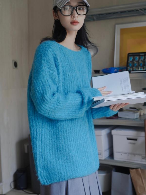 編み物スウェーター レディース 秋 ゆったり ふわふわ アルパカ毛 もの柔らか原料品 心地よい トップス 日常使い走り 伸び伸びする 表現スタイル ホンブルグ帽触れ合う 生あたたかい 軽さ