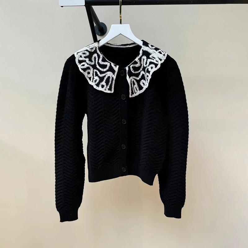 レディース ニットカーディガン 秋冬 ドールカラー コントラスト刺繍 ウェーブパターン シングルボタン 暖かみ フェミニン スタイル