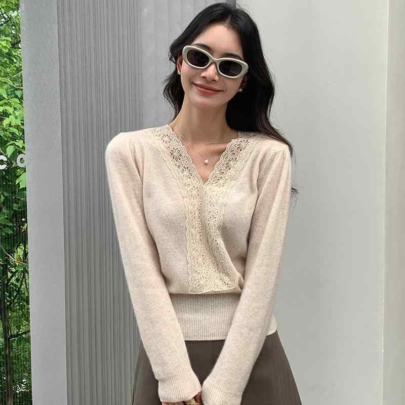 ニットセーター レディース Vネック カシミヤ ウール 秋冬 レース 切り替え インナー トップス 暖かみ 伸縮性 柔らかい 素材 レイヤード 普段使い