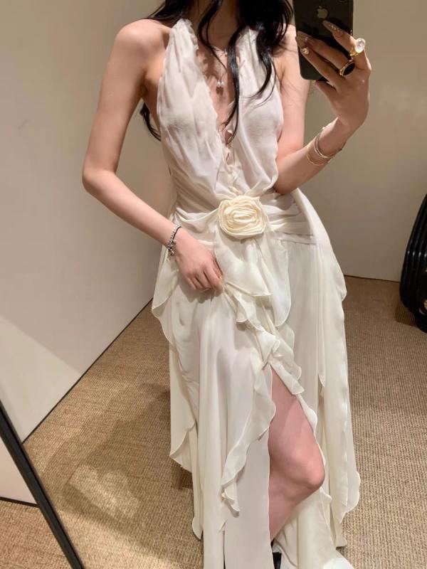 ワンピース レディース 春夏 マキシワンピース ロング ロングワンピース ノースリーブ ホルターネック 花柄 フラワー フローラル リボン フェミニン セクシー パーティードレス リゾート サマードレス 旅行 海 ビーチ 二次会 お呼ばれ ノースリーブワ｜新風堂