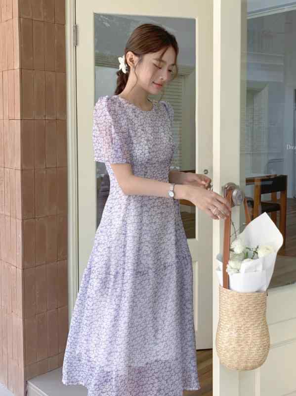 衣装 レディース 夏 フレンチ表現スタイル 人懐っこい  小花柄 ロング丈 痩せ押し出し  雅びやか 女子らしい 心地よい