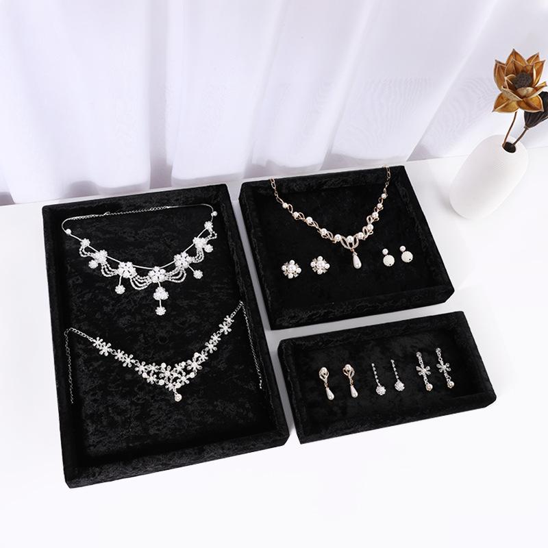 ジュエリー ディスプレイ トレイ 黒 ベルベット 素材 ネックレス イヤリング ピアス 収納 ボックス 高級感 アクセサリー 展示 スタンド 整理 ケース コンパクト |新風堂