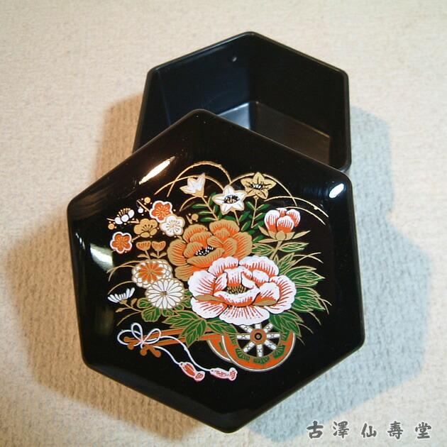 漆器　御所車　小物入れ飾り置物　昭和　購入　希少品 漆器 御所車 小物入れ飾り置物 昭和 購入 希少品