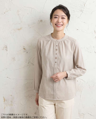【SALE】Hush Puppies（ハッシュパピー） フロント刺しゅうシャツ　レディス　長袖　ブラウス