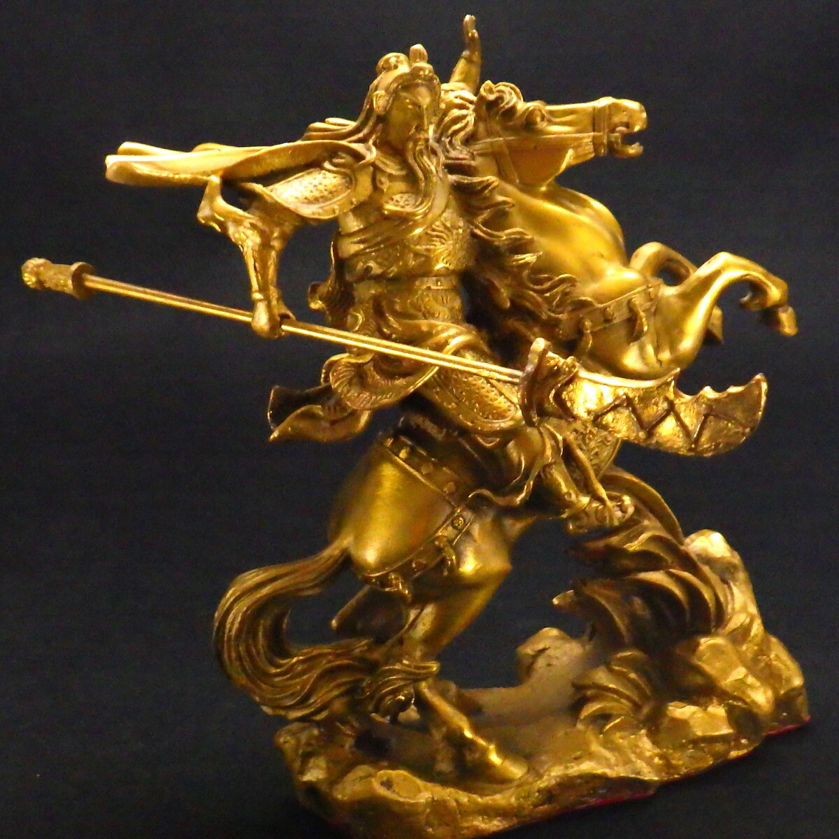 武聖　関羽像 約30cm 10000583_2.jpg