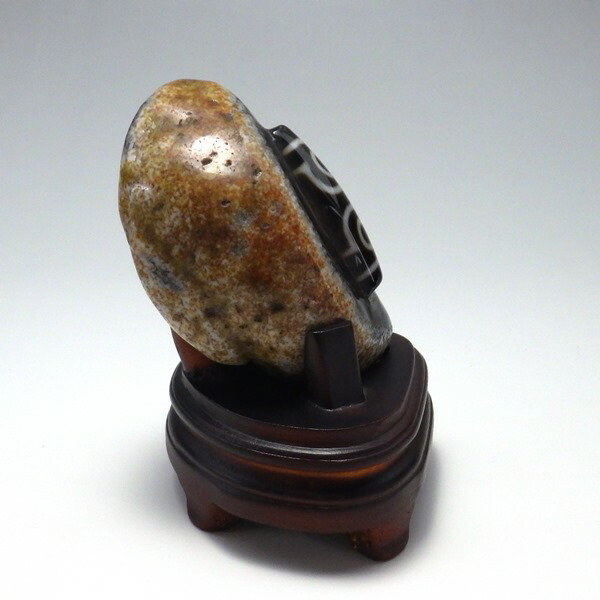 風水グッズ 現物販売 三眼天珠 水晶 風水 パワーストーン メノウ ブレスレット 風化石343g 瑪瑙 3月 あす楽対応 原石 天然石 お買い物マラソン 送料無料 即日発送 翌日配達 Auktn ラッキーシール対応 キャッシュレス5 還元