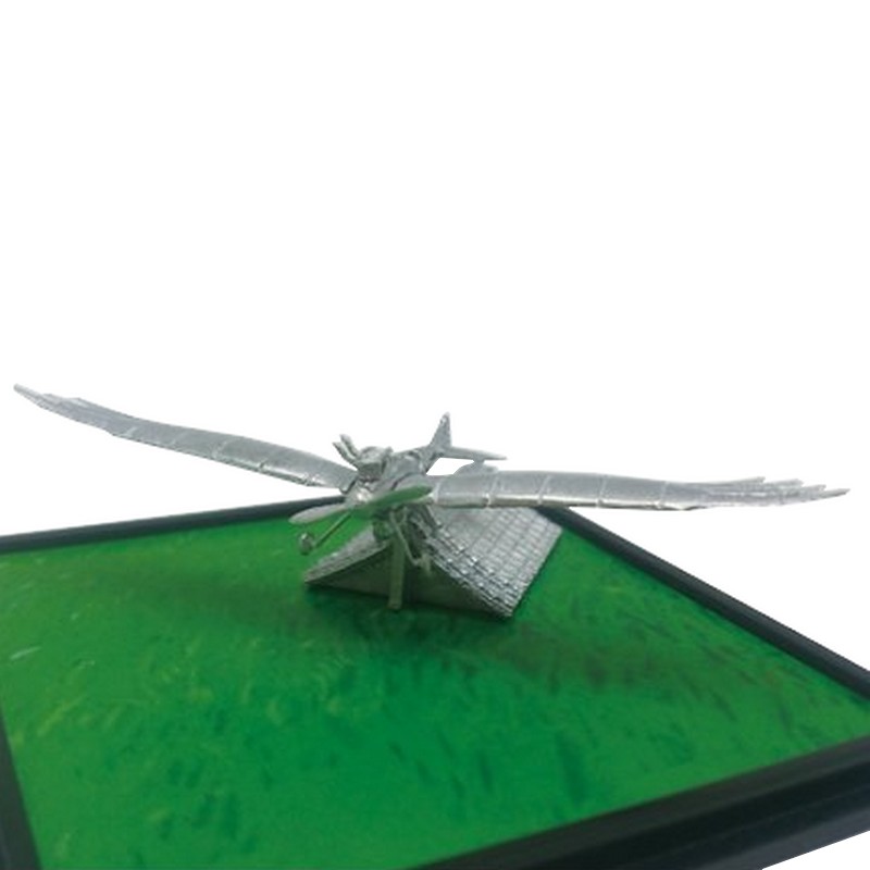 風立ちぬ メタルモデル 二郎の鳥型飛行機画像