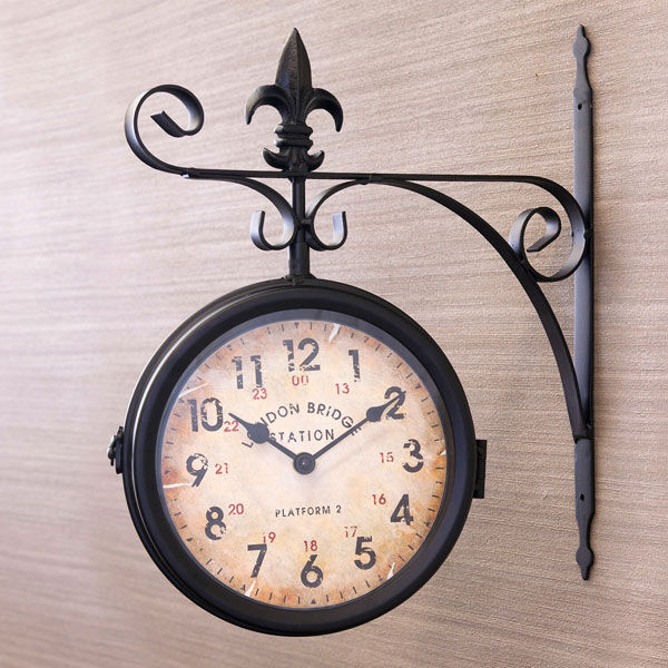 楽天市場】壁掛け時計 おしゃれ 両面時計 北欧 アンティーク風