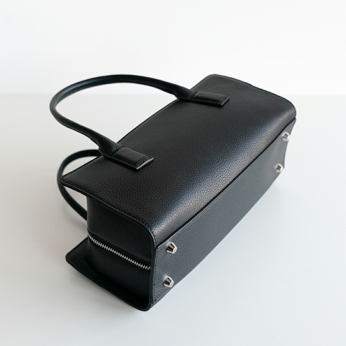 yuki(ドキ子さん)ROOMコラボ】 本革 ボストン 横長バッグ バゲット